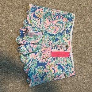 Lilly Pulitzer Shorts - size 8 - brand new with tags